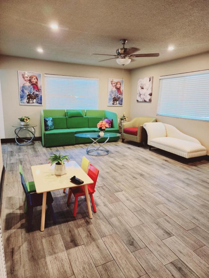 Ocean Breeze Apartment Huntington Beach Eksteriør billede